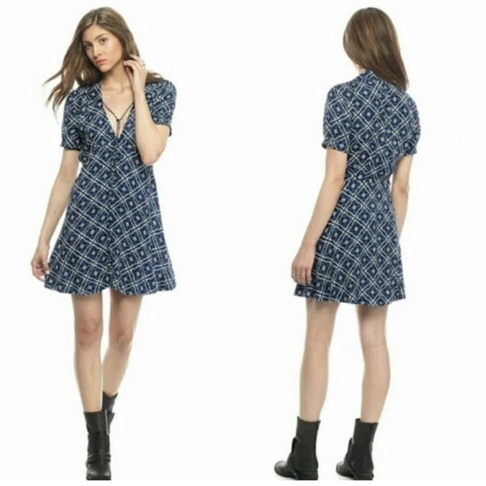 Free People Melody Geo Button Front Mini Dress Size 6 Blue